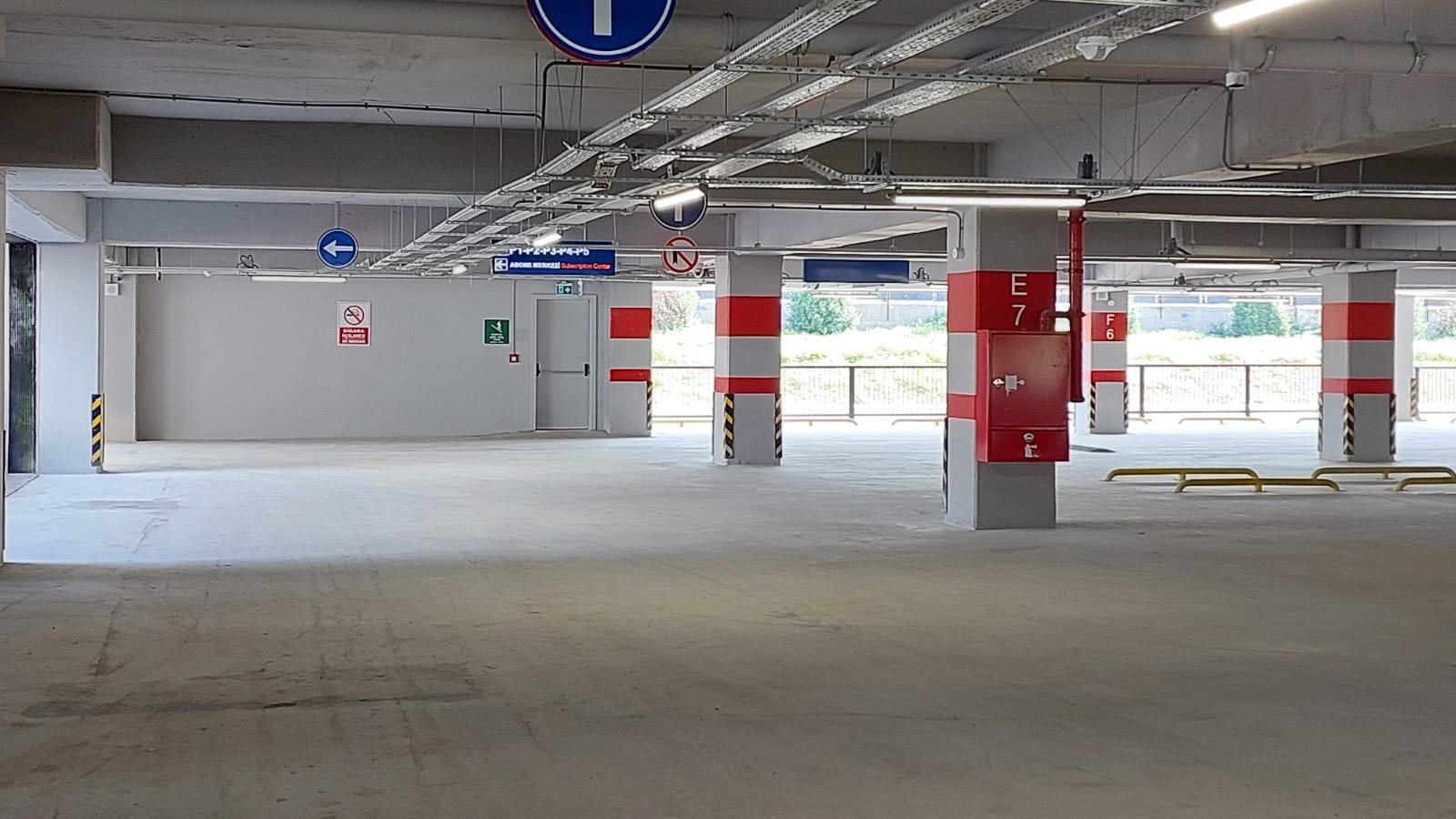 Arnavutköy Belediye Binası